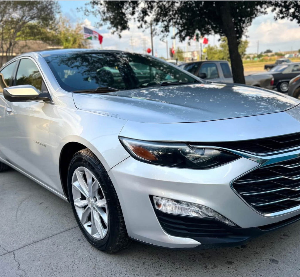 Sliver Chevy Malibu